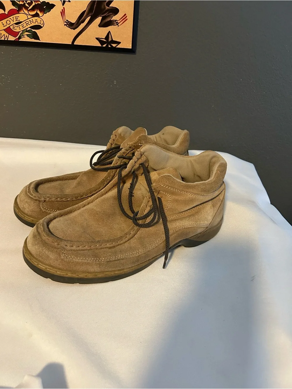 New Balance Men's Chukka Boots in Tan Suede